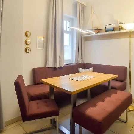Strandvillen Binz - Ferienwohnung Mit 2 Schlafzimmern Und Balkon Sv-756 Exterior foto