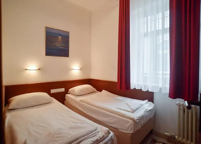 Strandvillen Binz - Ferienwohnung Mit 2 Schlafzimmern Und Balkon Sv-756