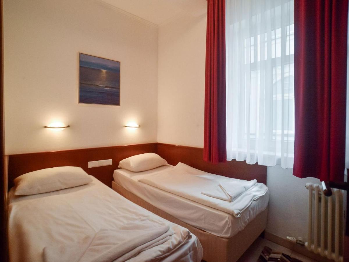 Strandvillen - Mit 2 Schlafzimmern Und Balkon Sv-756 * Binz